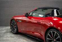 Jaguar F-Type V8 R - U56053