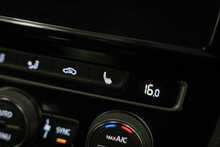 Volkswagen Golf TSI BlueMotion Tech R - U56055