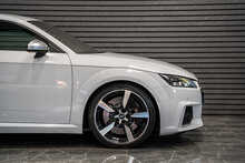 Audi TT RS TFSI - U56066