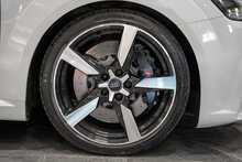 Audi TT RS TFSI - U56066