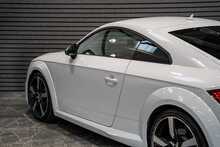 Audi TT RS TFSI - U56066
