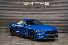 Ford Mustang V8 GT - U56068