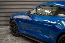 Ford Mustang V8 GT - U56068