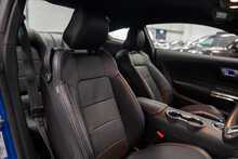 Ford Mustang V8 GT - U56068