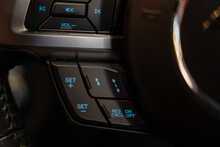 Ford Mustang V8 GT - U56068