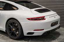 Porsche 911 T 991 Carrera - U56071