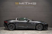 Jaguar F-Type V6 - U56075