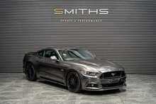 Ford Mustang V8 GT - U56078