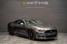 Ford Mustang V8 GT - U56078