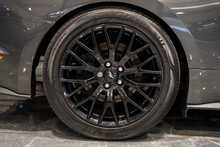 Ford Mustang V8 GT - U56078