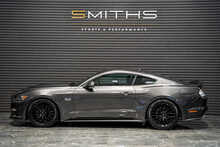 Ford Mustang V8 GT - U56078