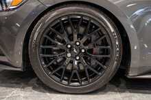 Ford Mustang V8 GT - U56078