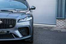 Jaguar F-PACE P550 V8 SVR - U56081