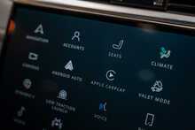 Jaguar F-PACE P550 V8 SVR - U56081