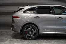 Jaguar F-PACE P550 V8 SVR - U56081