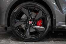 Jaguar F-PACE P550 V8 SVR - U56081