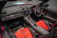 Porsche 718 Spyder RS - U56085