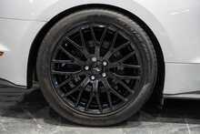 Ford Mustang V8 GT - U56086