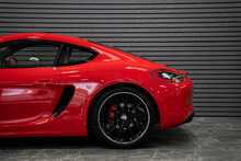 Porsche Cayman 981 GTS - U56087