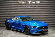 Ford Mustang V8 GT - U56093