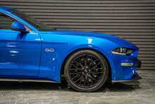 Ford Mustang V8 GT - U56093