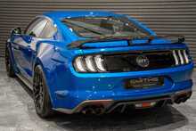 Ford Mustang V8 GT - U56093