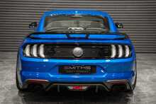 Ford Mustang V8 GT - U56093