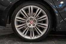 Jaguar XJ d V6 Portfolio - U56098