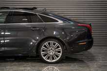 Jaguar XJ d V6 Portfolio - U56098