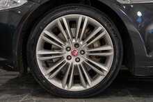 Jaguar XJ d V6 Portfolio - U56098