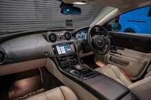 Jaguar XJ d V6 Portfolio - U56098