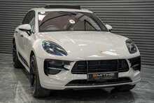 Porsche Macan T V6 GTS - U56103