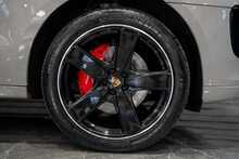 Porsche Macan T V6 GTS - U56103