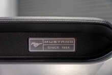 Ford Mustang V8 GT - U56106