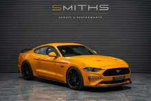 Ford Mustang V8 GT - U56108