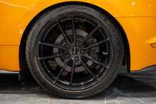 Ford Mustang V8 GT - U56108