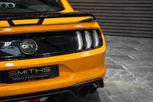 Ford Mustang V8 GT - U56108