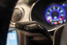 Ford Mustang V8 GT - U56108