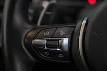 BMW M4 BiTurbo Competition - U56116