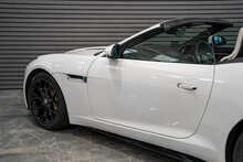 Jaguar F-Type i R-Dynamic - U56122