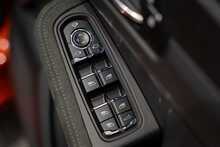 Porsche Macan T V6 GTS - U56124