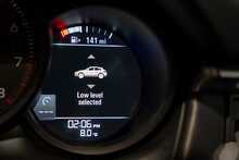 Porsche Macan T V6 GTS - U56124