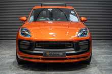 Porsche Macan T V6 GTS - U56124