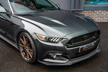 Ford Mustang V8 GT - U56138