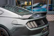 Ford Mustang V8 GT - U56138