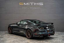 Ford Mustang V8 GT - U56138