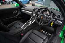 Porsche 718 Cayman T - U56140