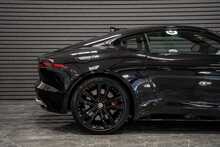 Jaguar F-Type V8 R-Dynamic Black - U56145