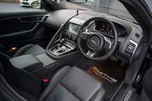 Jaguar F-Type V8 R-Dynamic Black - U56145