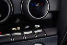 Jaguar F-Type V8 R-Dynamic Black - U56145